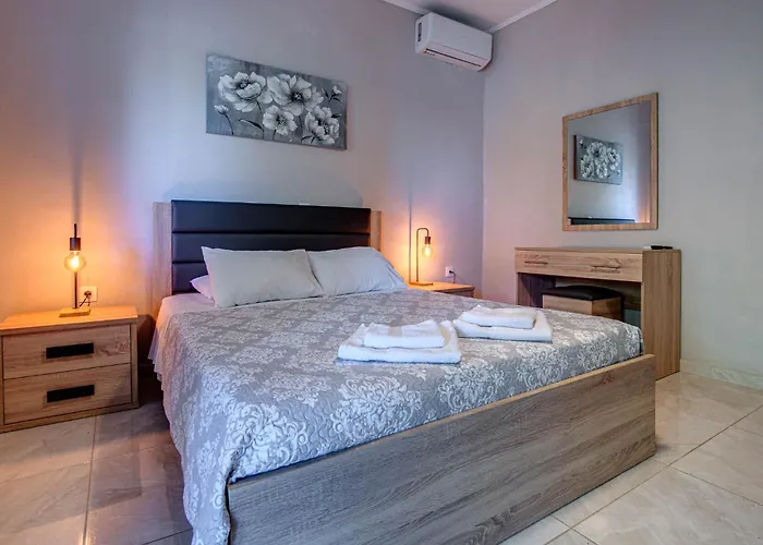 Deja Blue & Pool House, By Estia Kato Spilaion