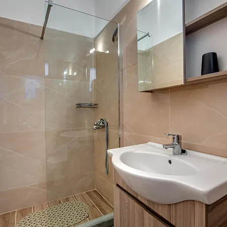 Deja Blue & Pool House, By Estia * Kato Spilaion