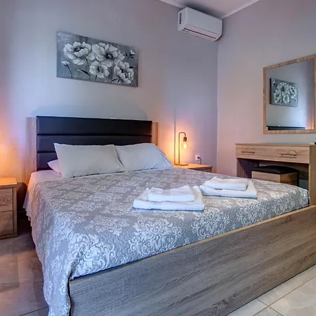 Deja Blue & Pool House, By Estia Kato Spilaion