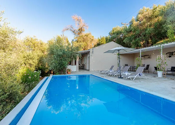 فيلة Deja Blue & Pool House, By Estia *